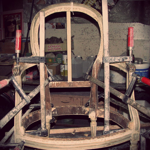 Restauration d'un fauteuil Louis XVI 2/4