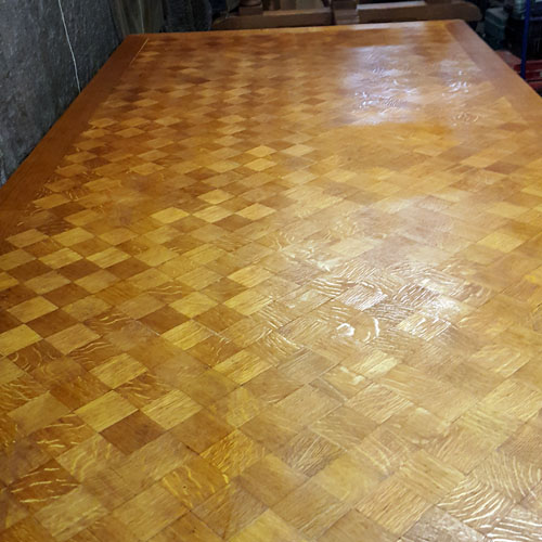 Restauration d'une grande table: étape 3